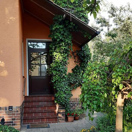 Ferienwohnung Luise, Gemuetlich, Freundlich Und Ganz Nah An Berlin Oranienburg Esterno foto